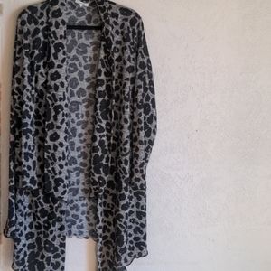 🐆🐾Maurices 2xl leopard print sweater